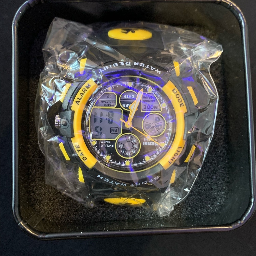 Men sports watch